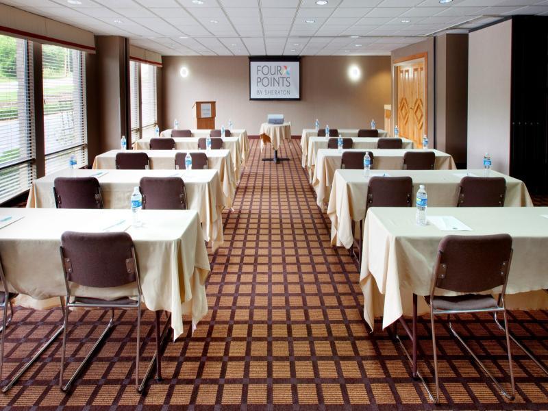 Four Points By Sheraton Charlotte/Pineville Exterior photo